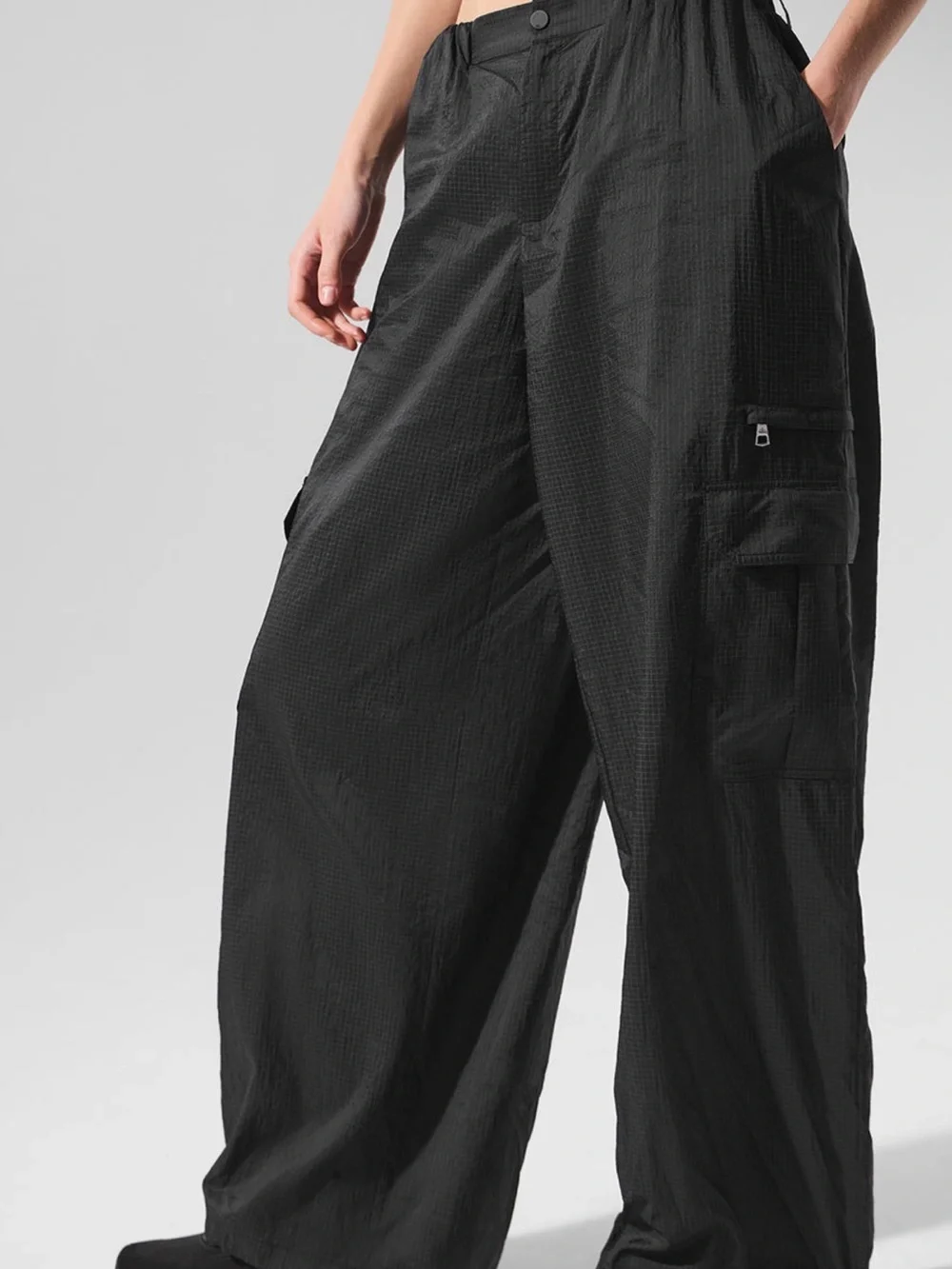 ALO sheer game time Yoga Black Wide-Leg Cargo Pants